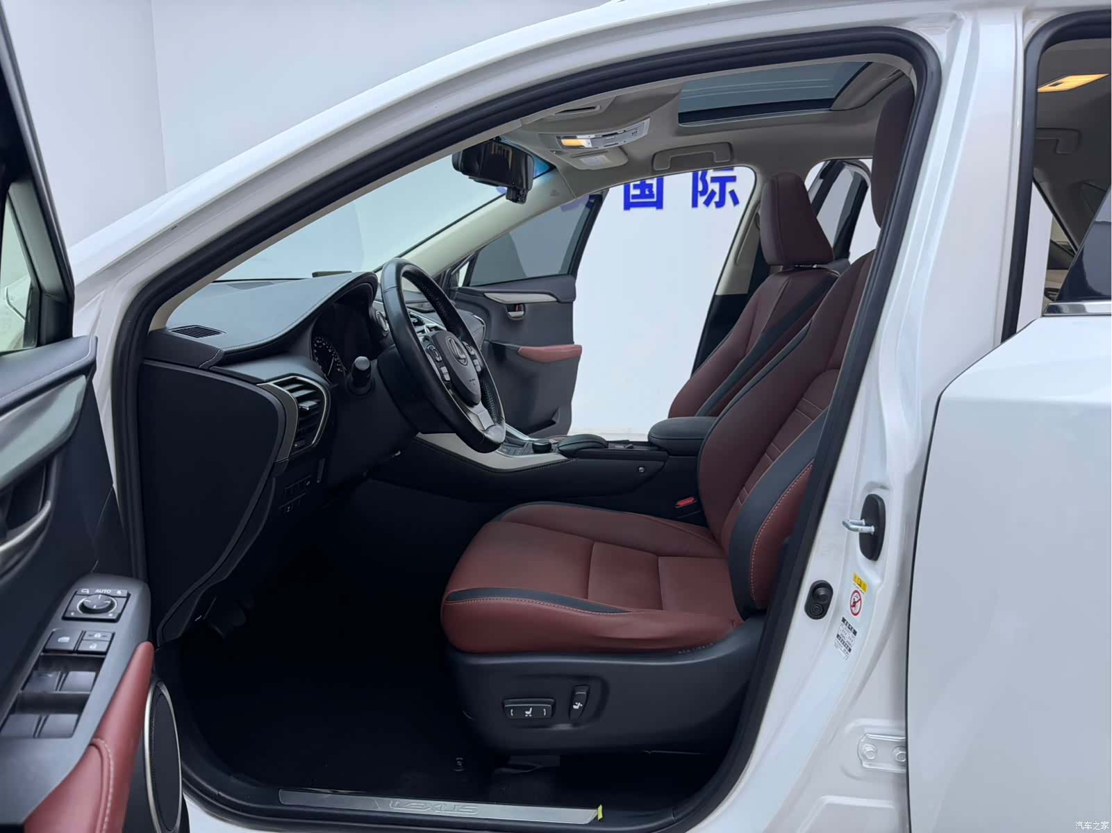 Lexus NX, 2017 все фото