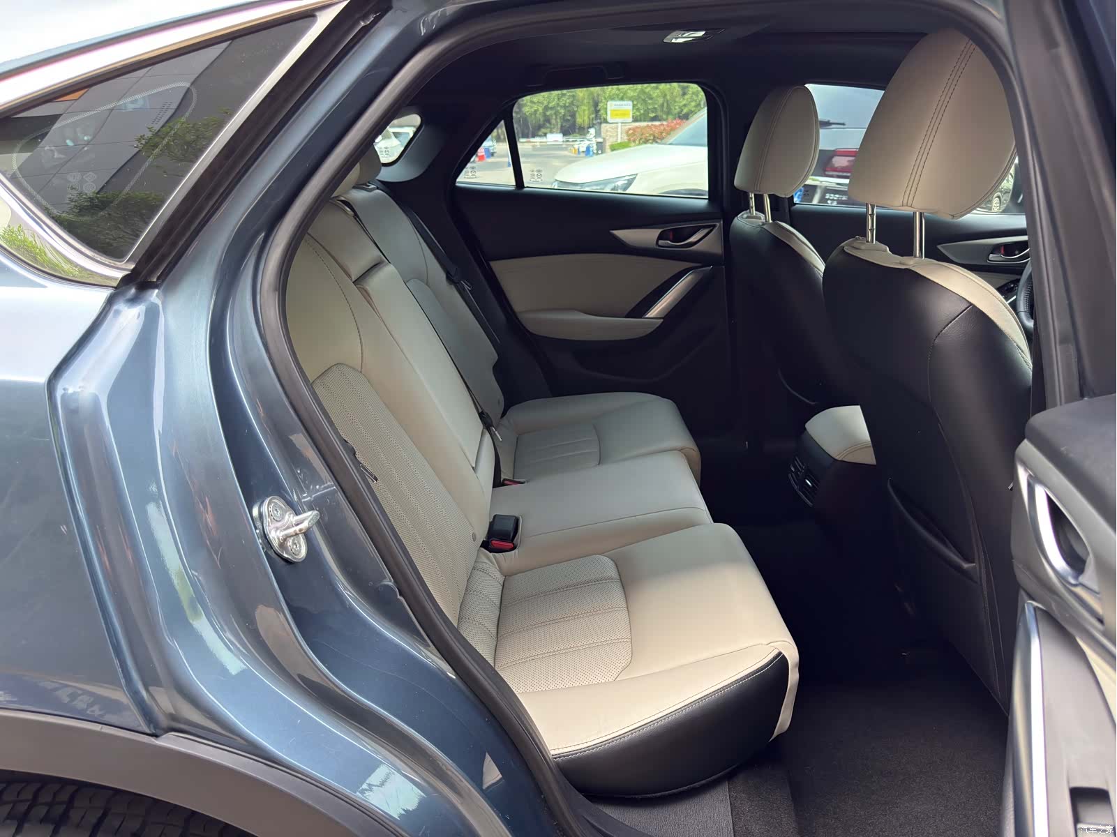 Mazda CX-4, 2016 31
