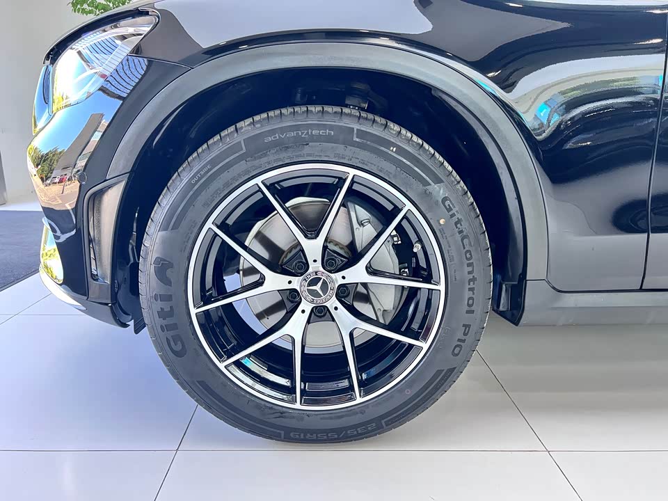 Mercedes-Benz GLC Mercedes-Benz GLC