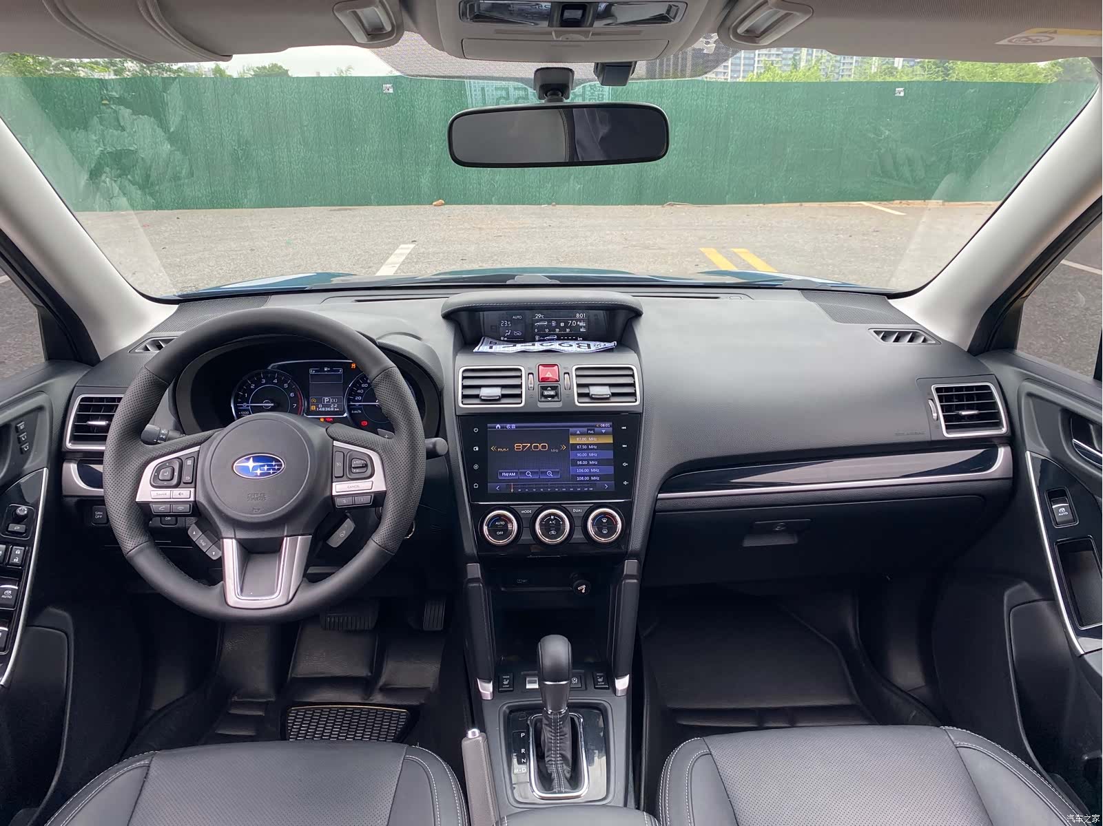 Subaru Forester, 2017 все фото