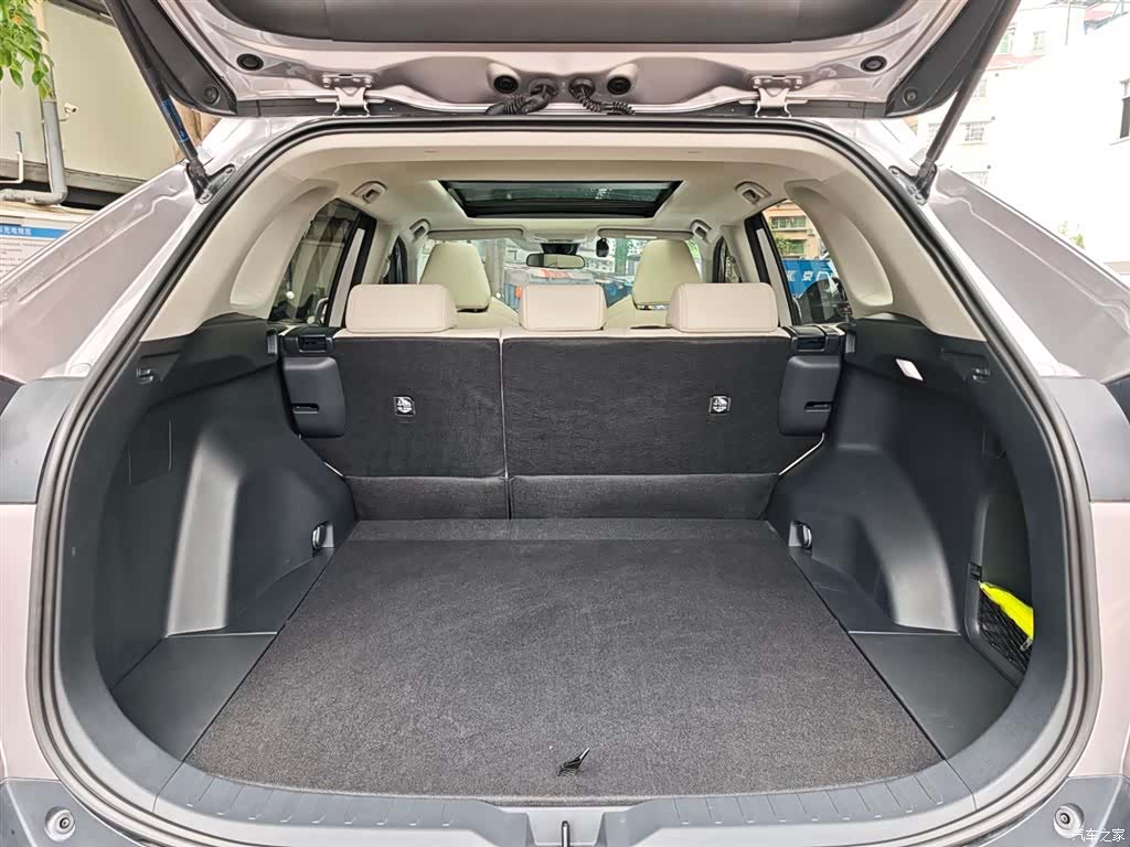Toyota Wildlander, 2023 27