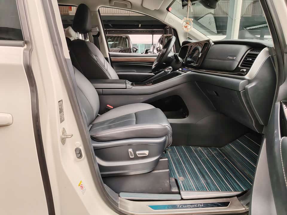 Trumpchi Trumpchi M8