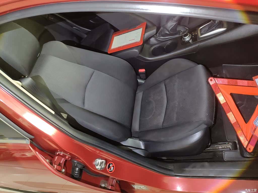Mazda Mazda3, 2019 25