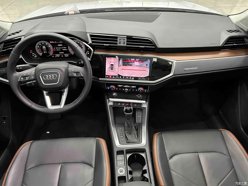 Audi Q3, 2023 2