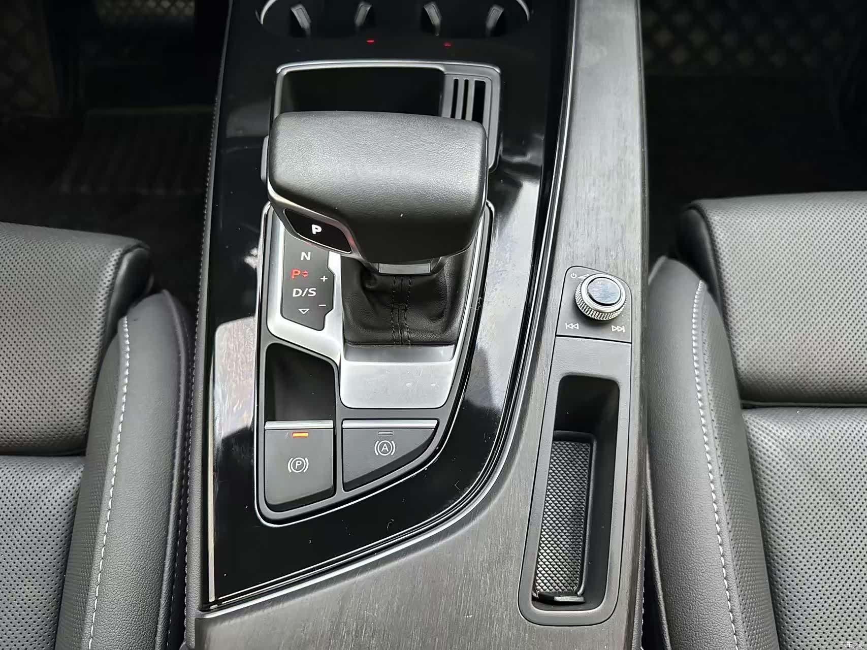 Audi A4L, 2023 8