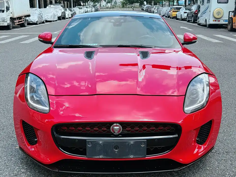 Jaguar F-TYPE