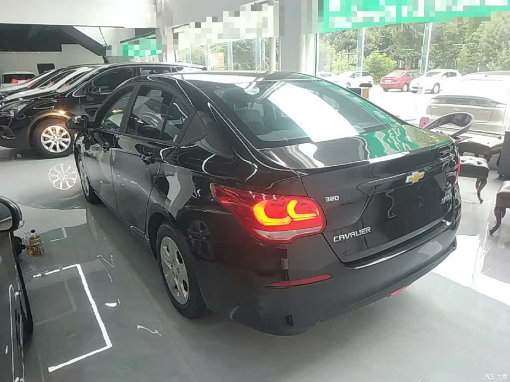 Chevrolet 320, 2018 все фото