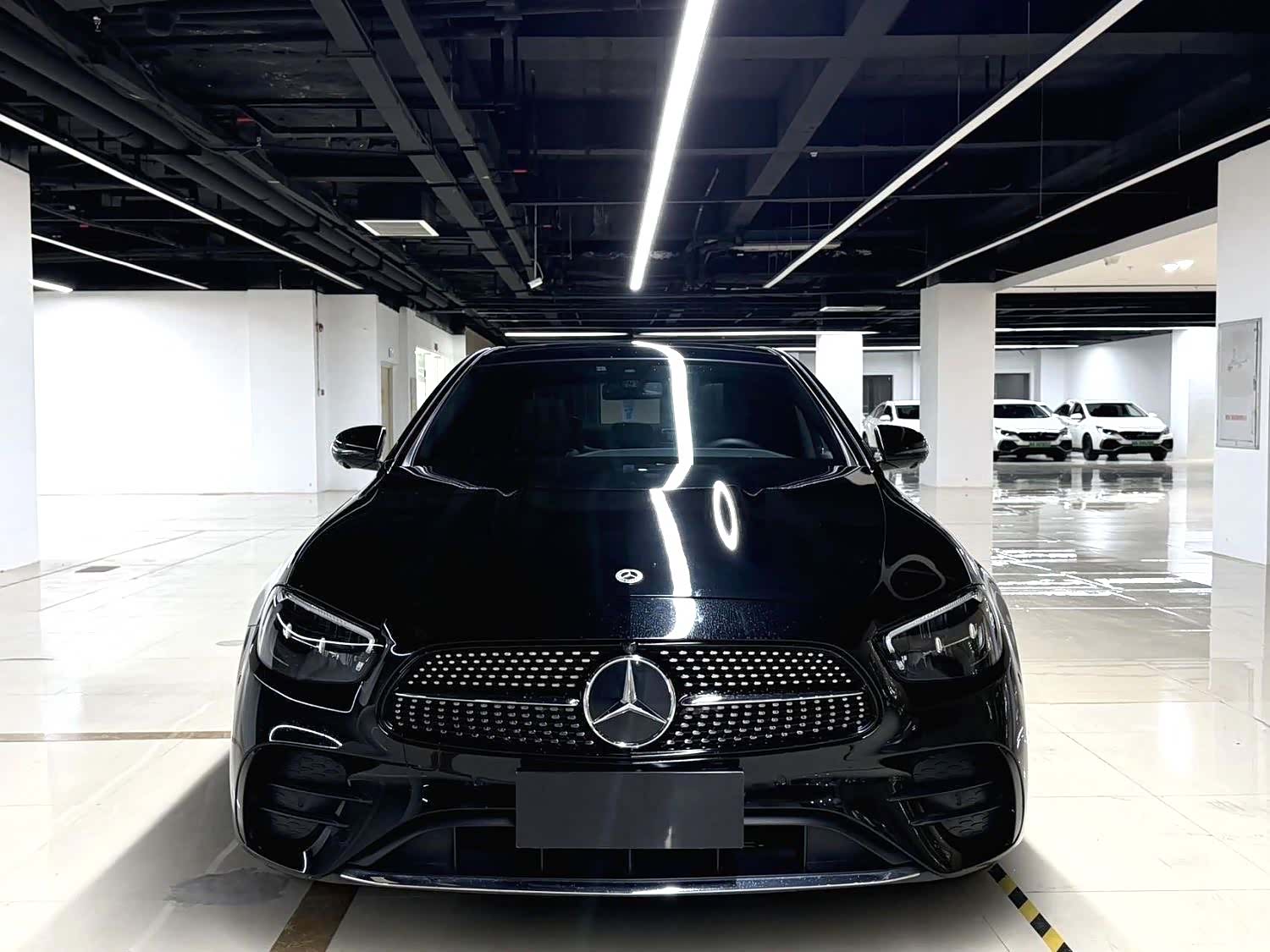 Mercedes-Benz E-Class, 2022 3