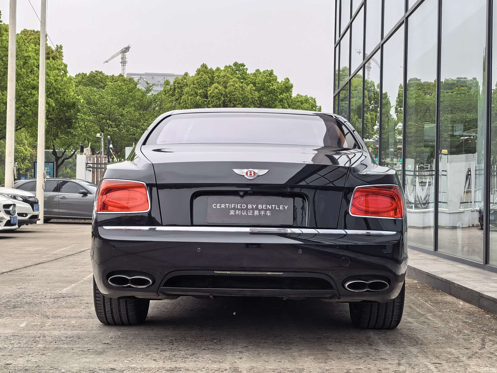Bentley Flying Spur, 2018 6