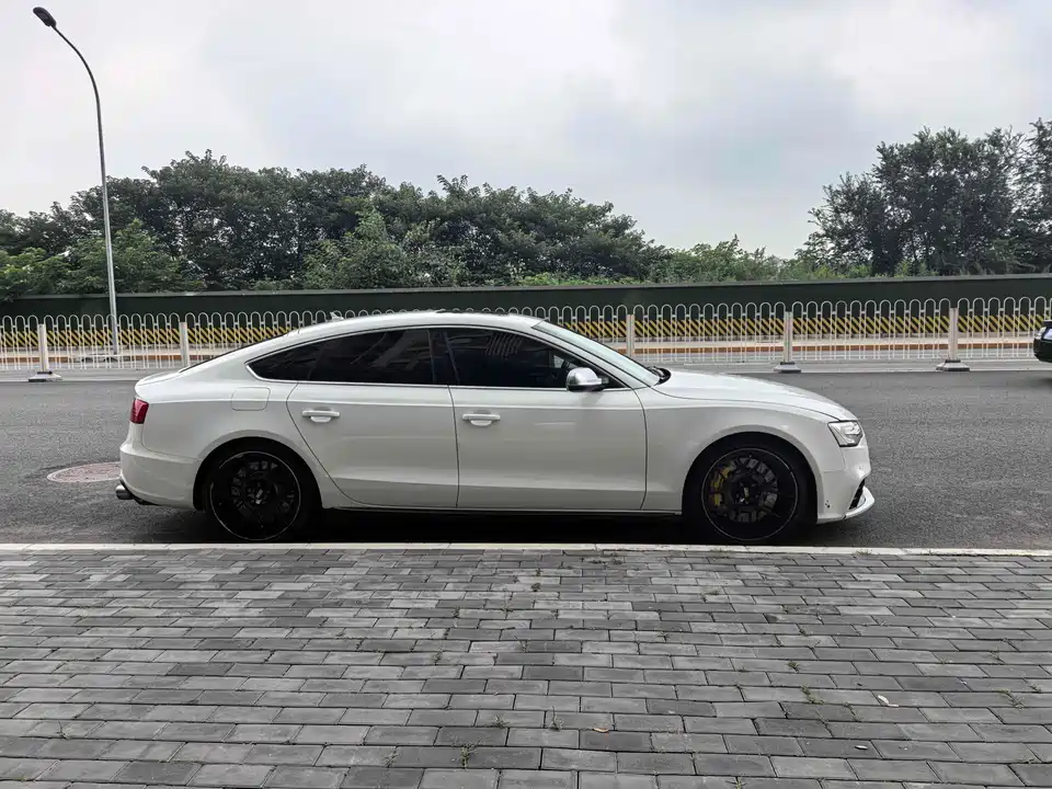 Audi S5