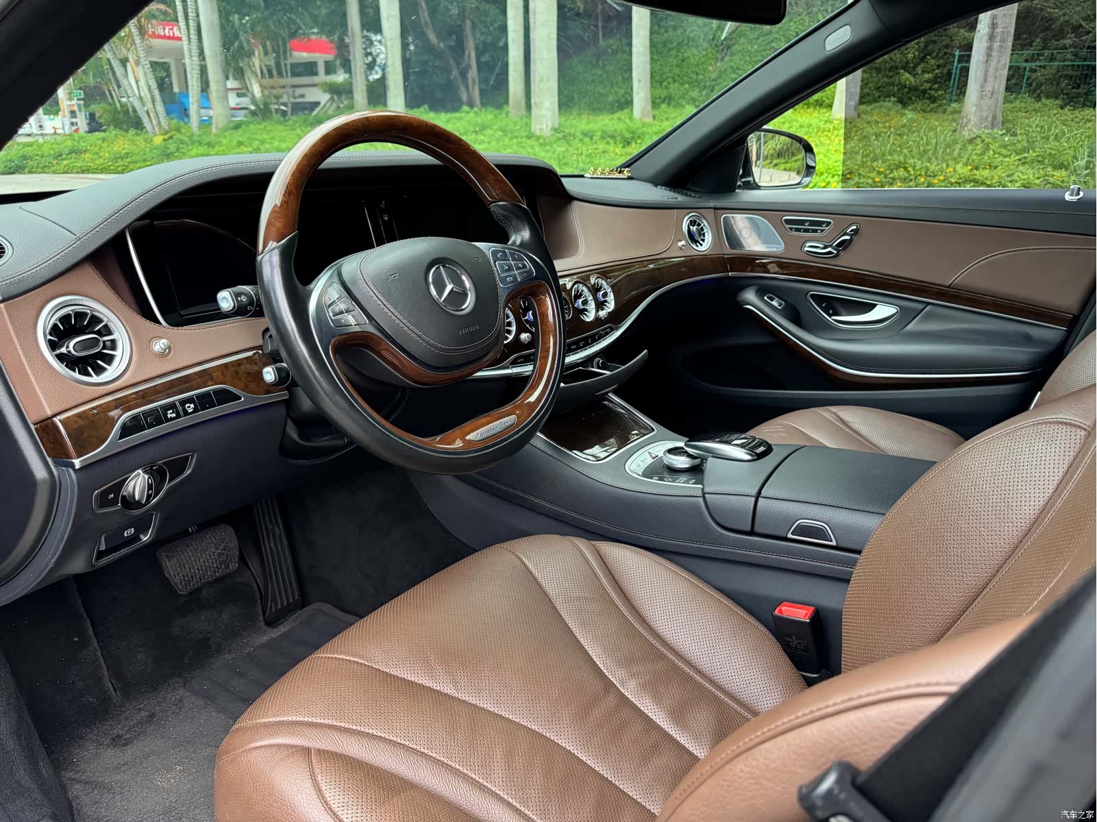 Mercedes-Benz S-Class, 2015 11