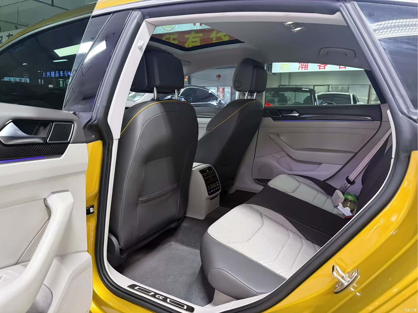 Volkswagen CC, 2019 7