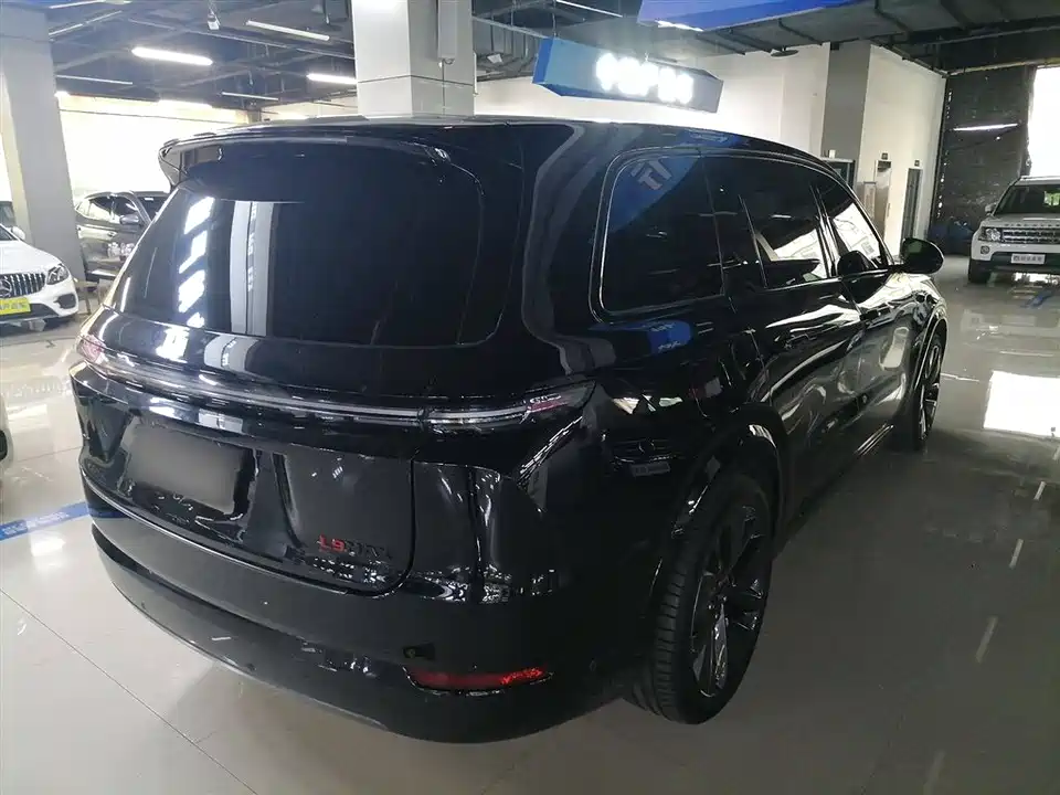 Li Auto Ideal L9