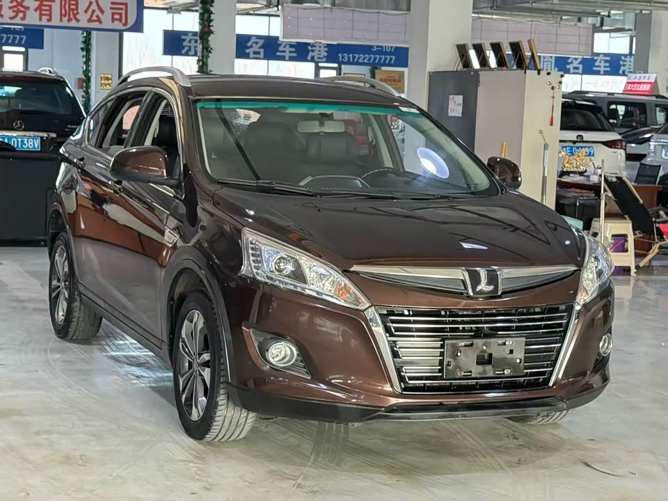 Luxgen Excellent 6 SUV