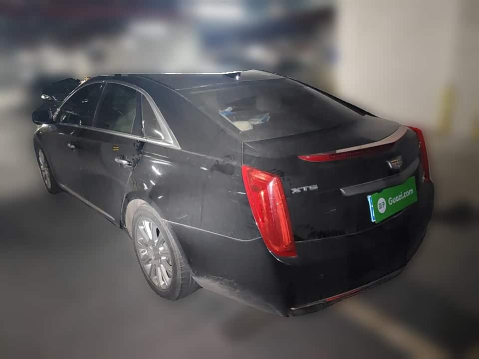 Cadillac XTS