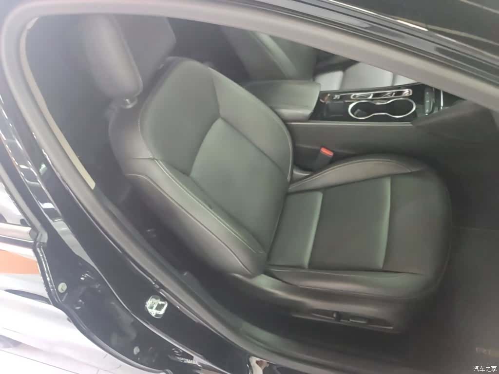 Buick Regal, 2023 25