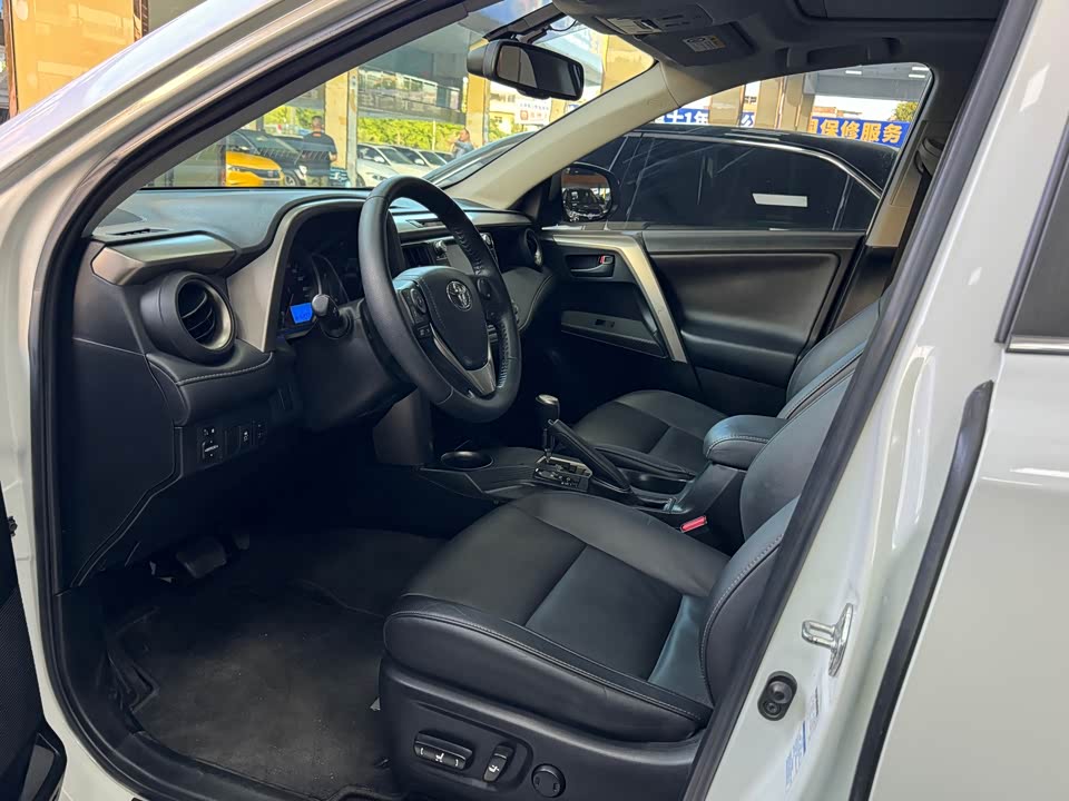 Toyota RAV4 Rongfang