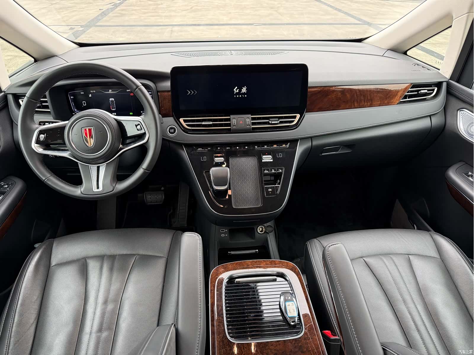 Hongqi HQ9, 2024 14