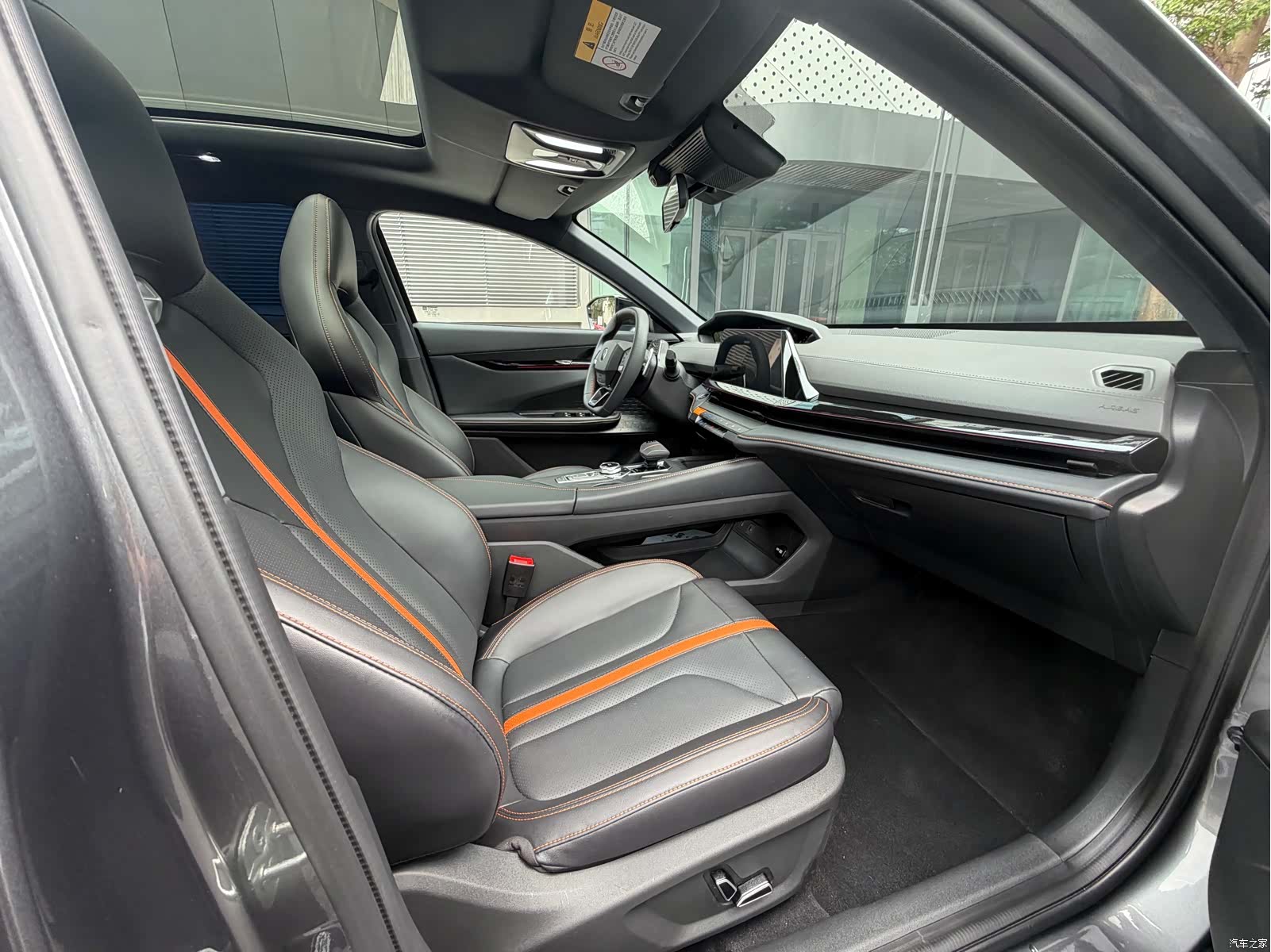 Changan UNI-V, 2025 19