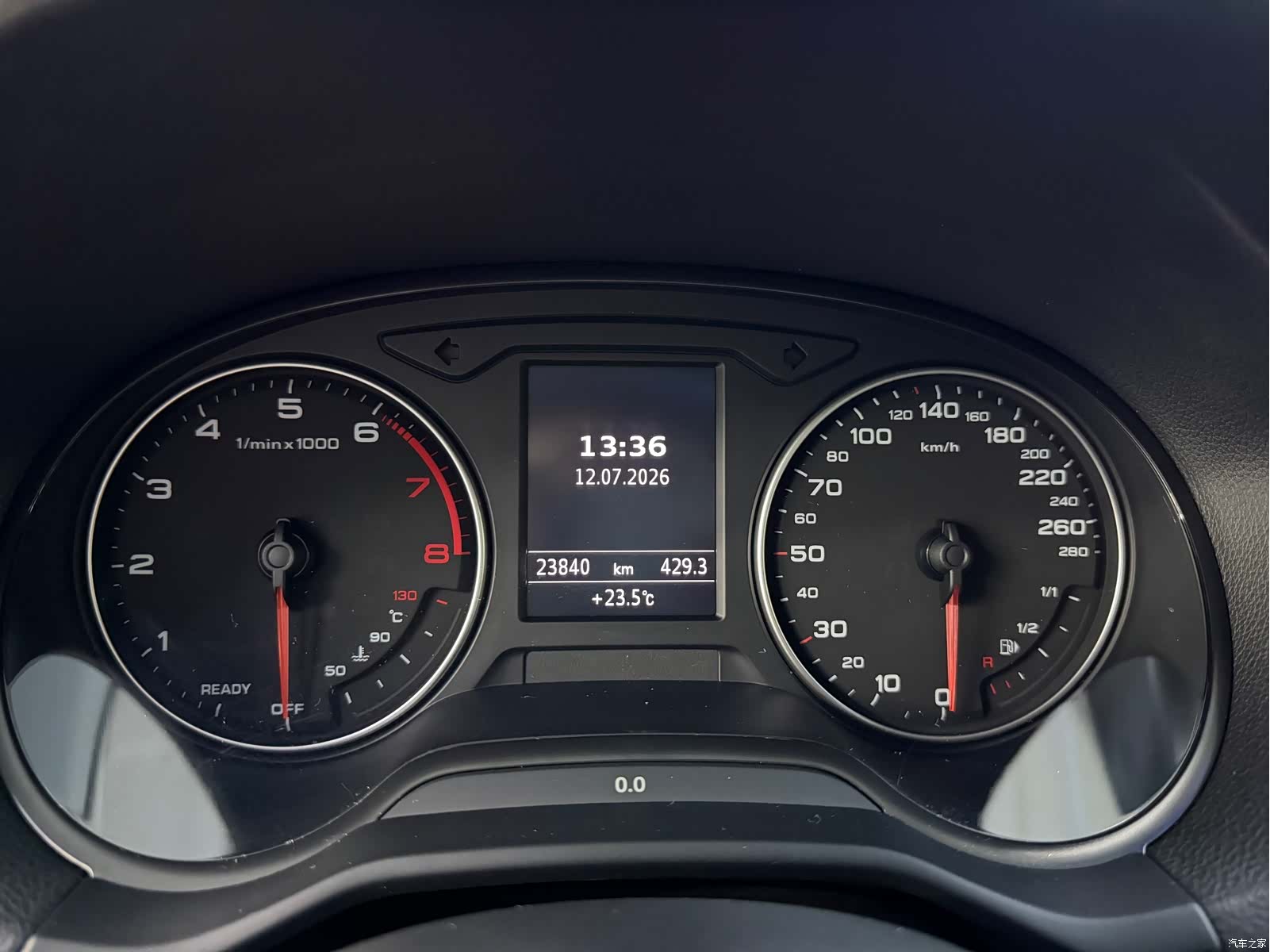 Audi Q2L, 2023 12