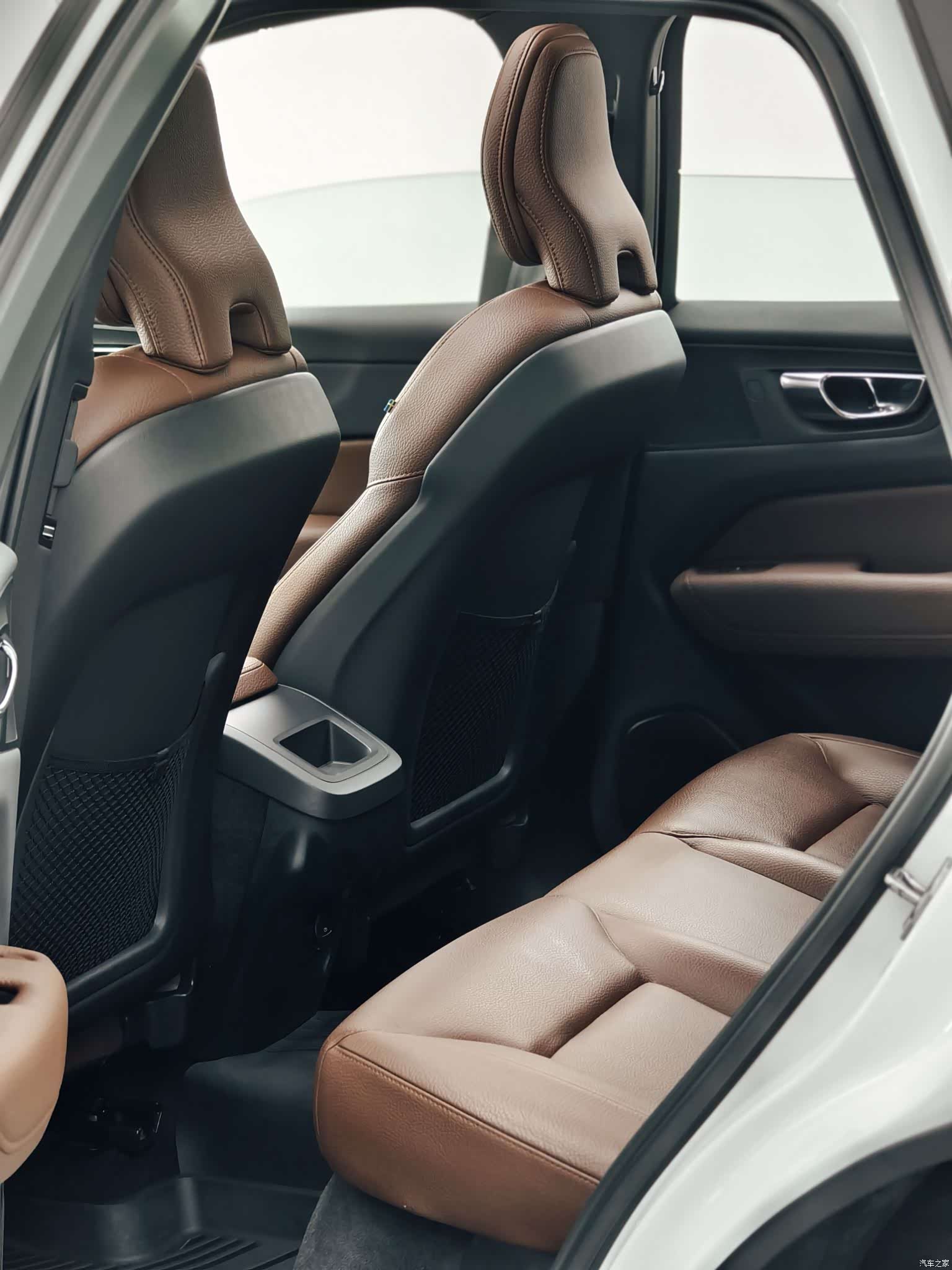Volvo XC60, 2020 6
