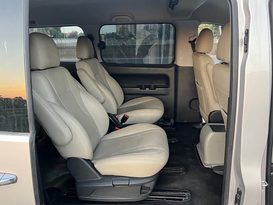 JAC Refine Ruifeng M4