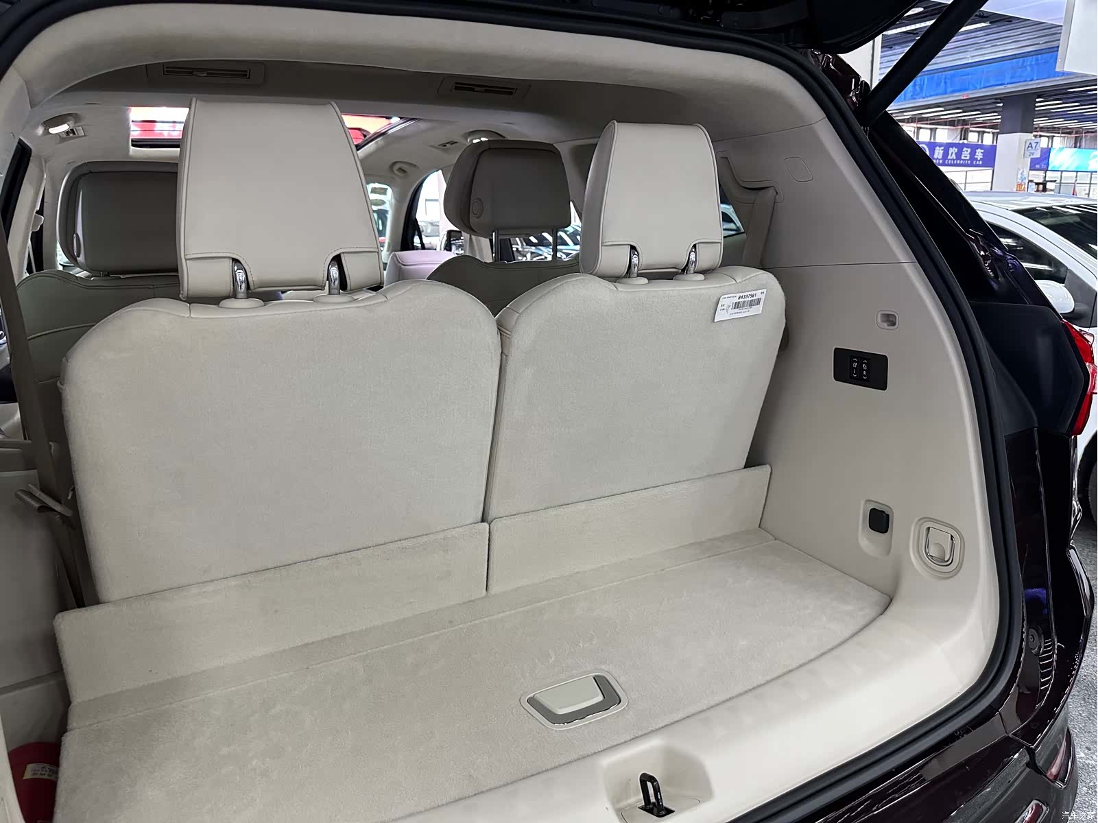 Buick Enclave, 2021 35