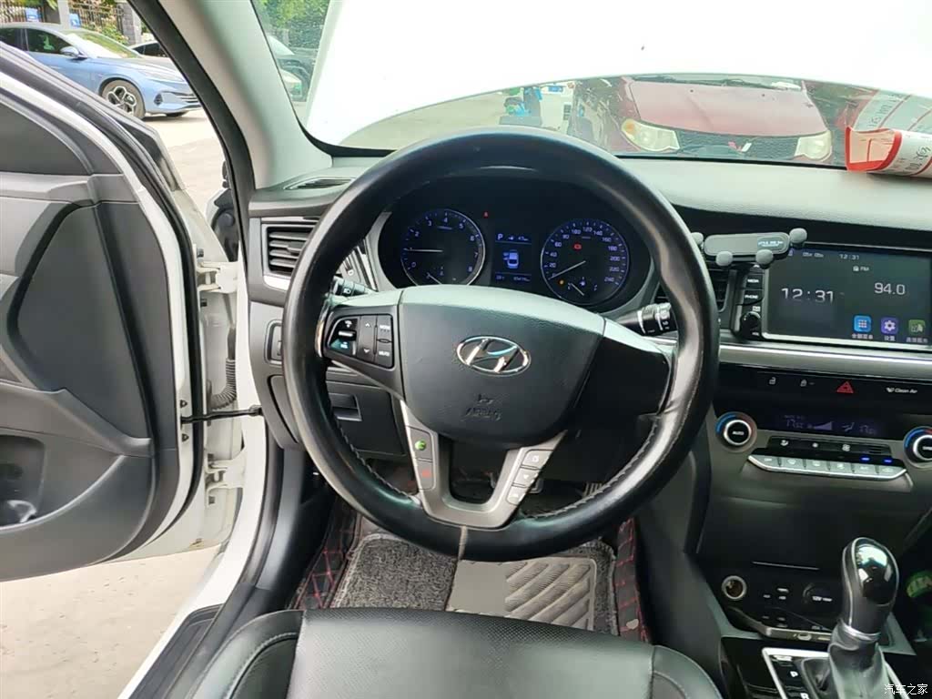 Hyundai GLS, 2018 11