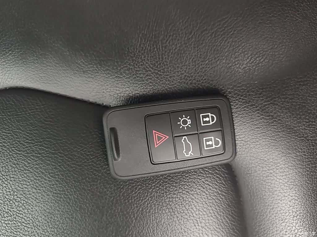 Volvo XC60, 2014 9