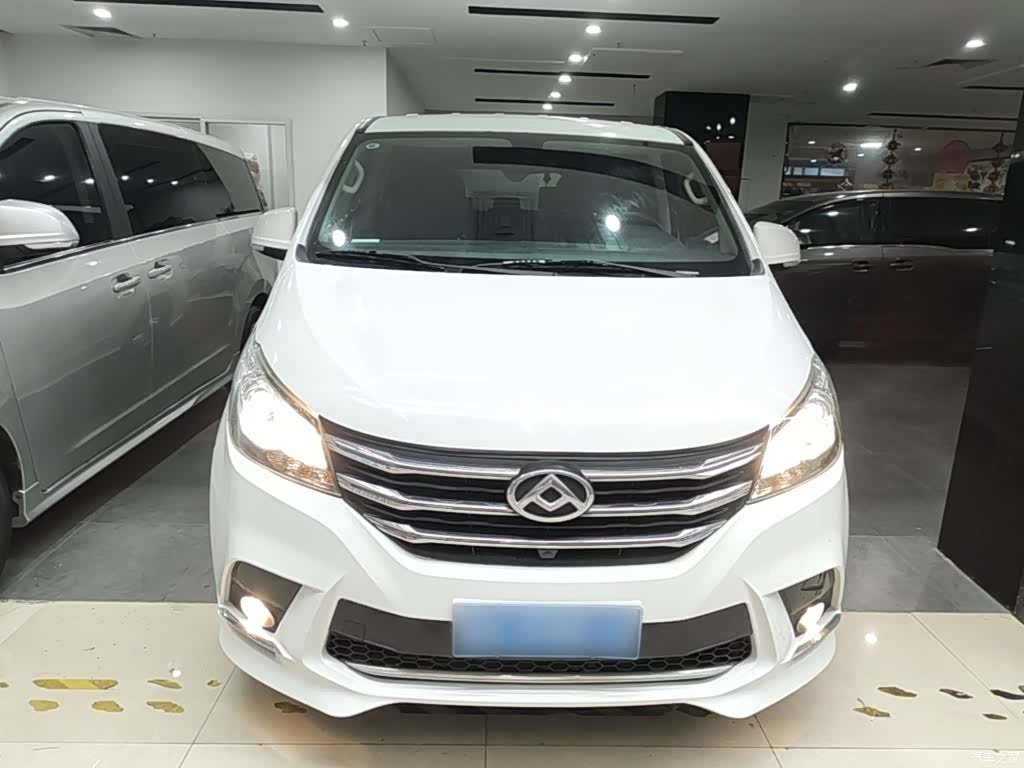 Maxus G10, 2022 3