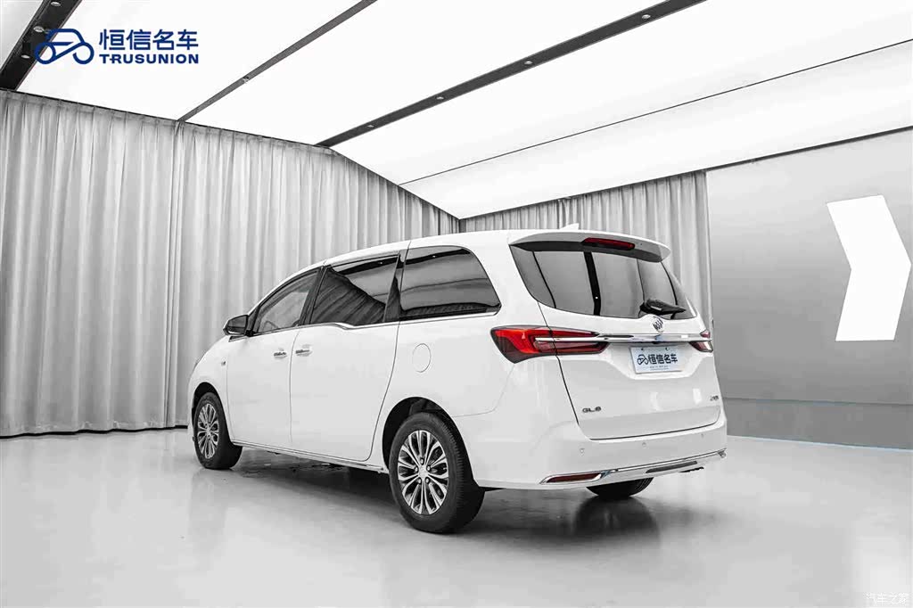 Buick GL8, 2023 7