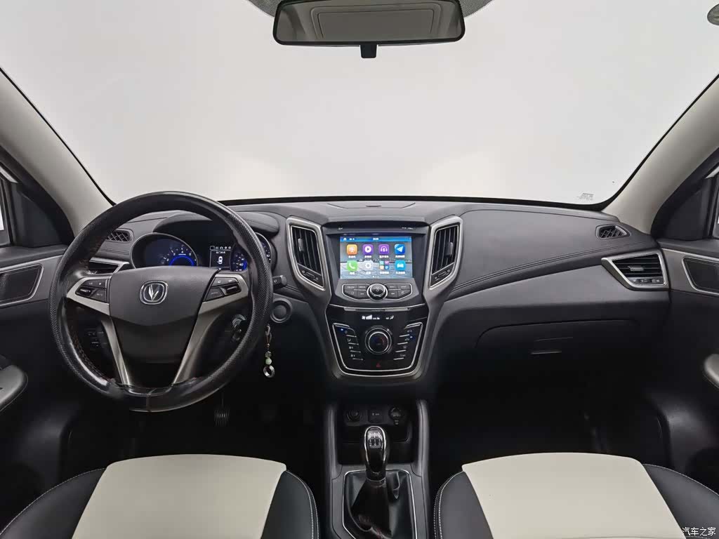 Changan CS35, 2018 все фото