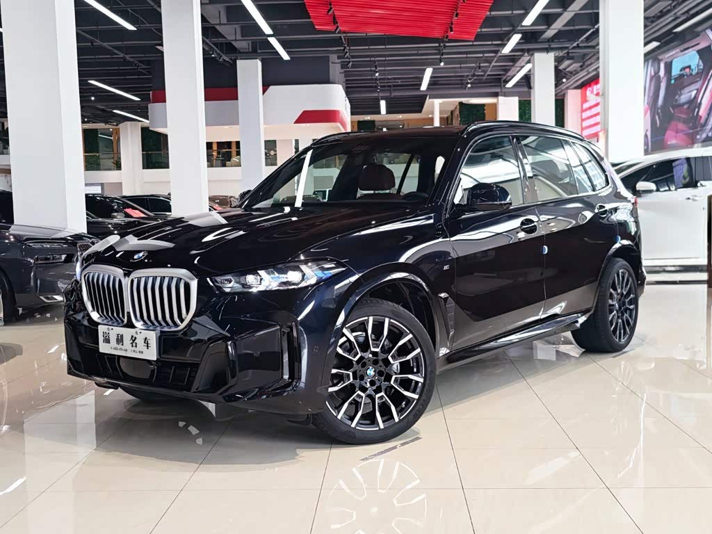 BMW X5 2025 xDrive 40Li M Sport