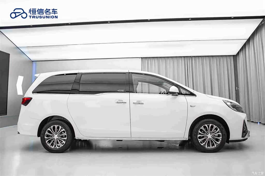 Buick GL8, 2023 4