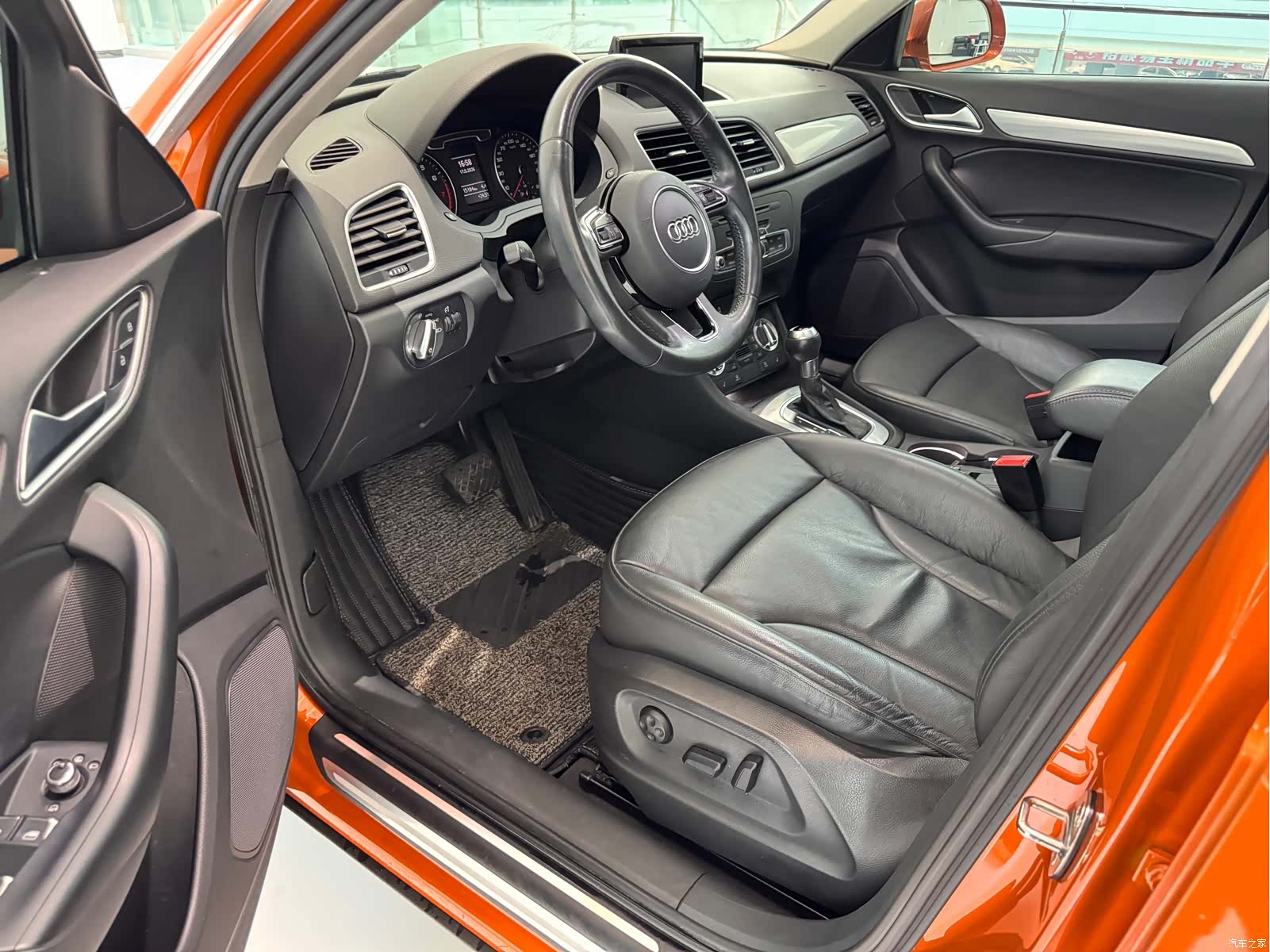 Audi Q3, 2016 4
