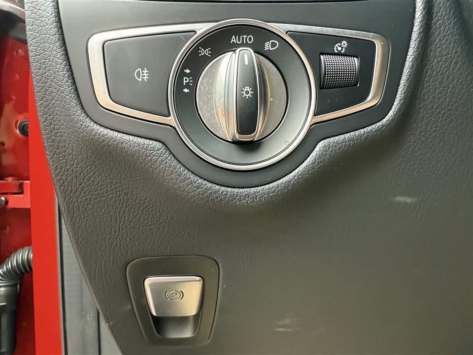 Mercedes-Benz GLC Mercedes-Benz GLC