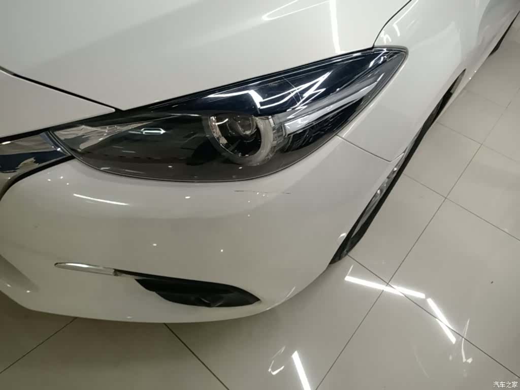 Mazda Mazda3, 2019 24