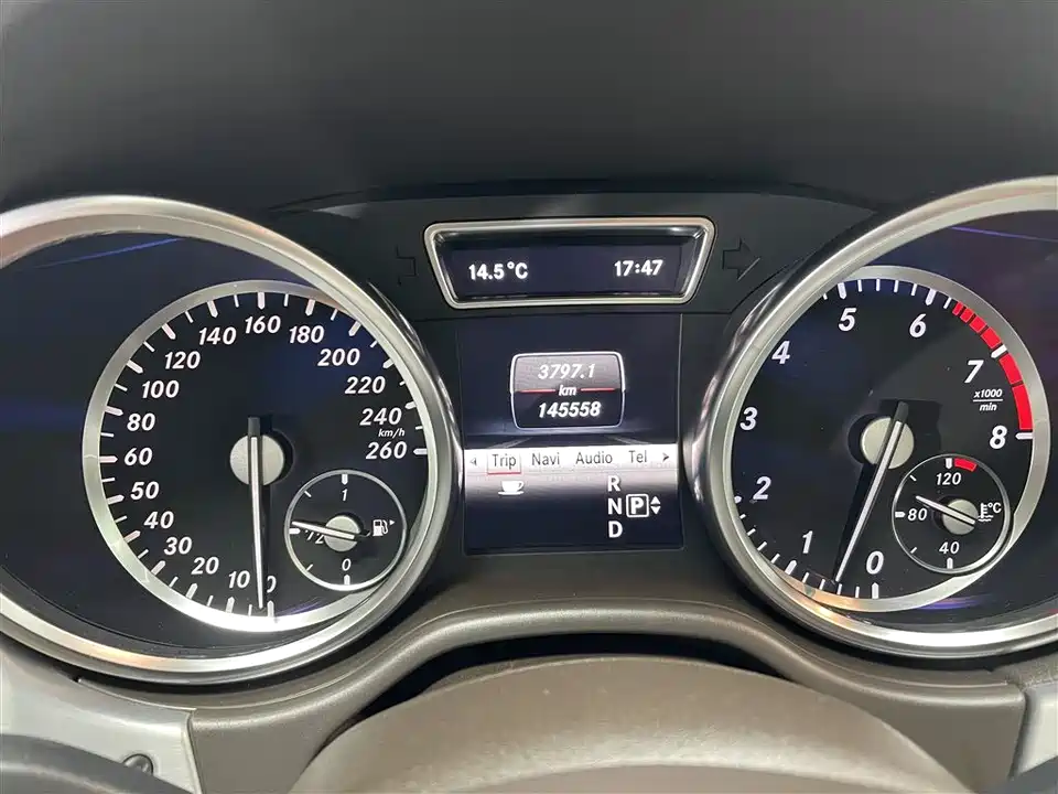 Mercedes-Benz M class