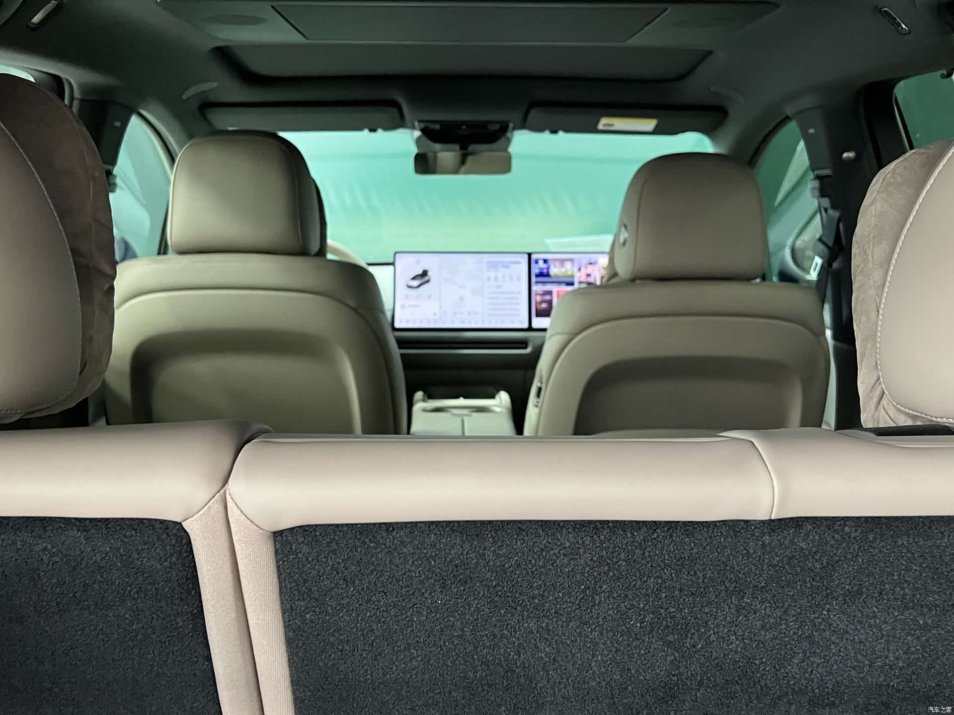 Li Auto i6, 2025 12
