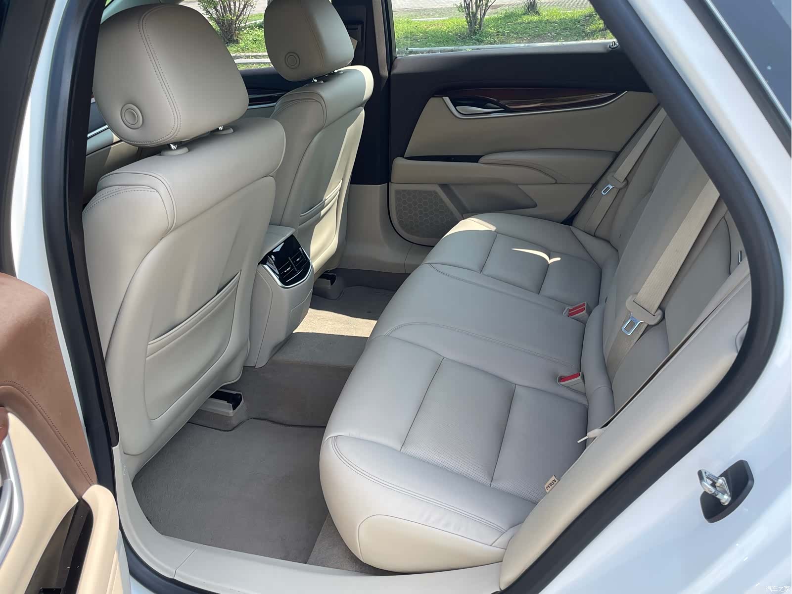 Cadillac XTS, 2017 17