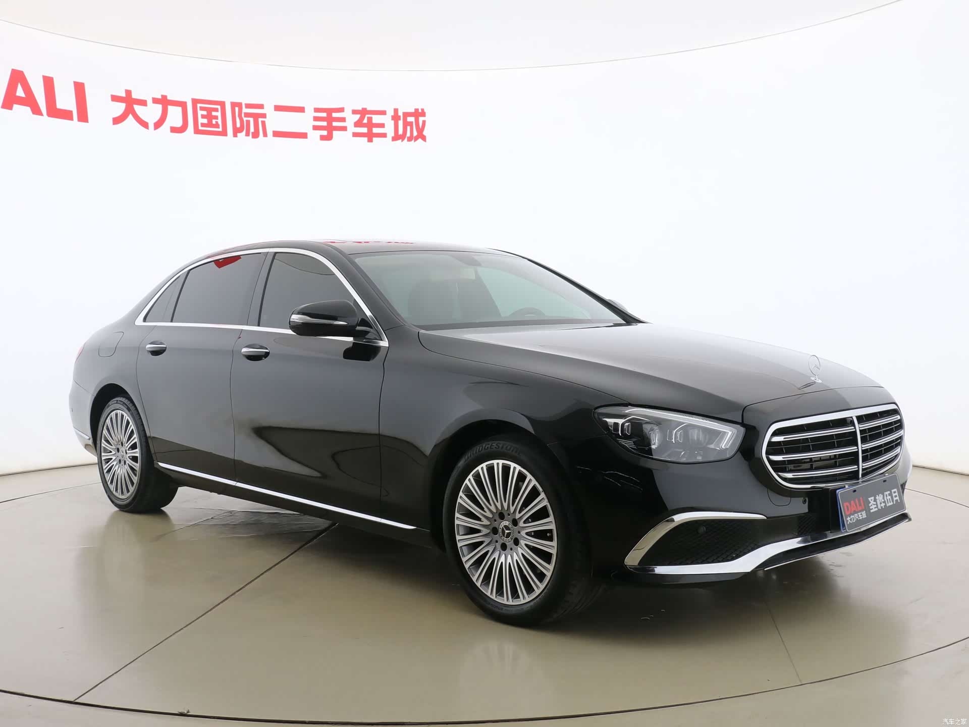 Mercedes-Benz E-Class, 2018 3