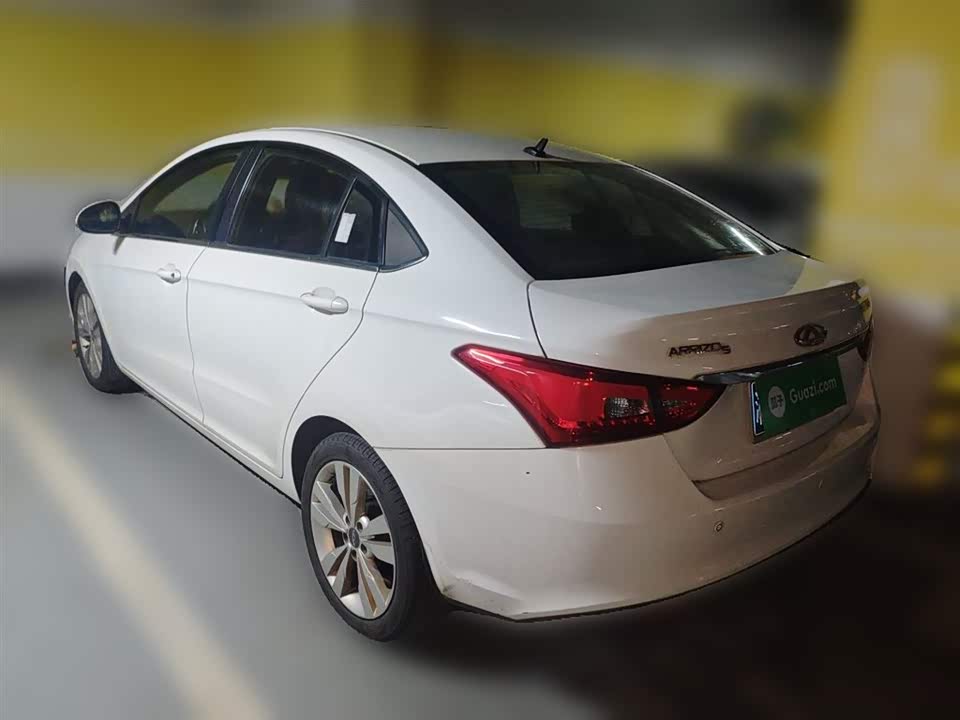Chery Arrizo 5