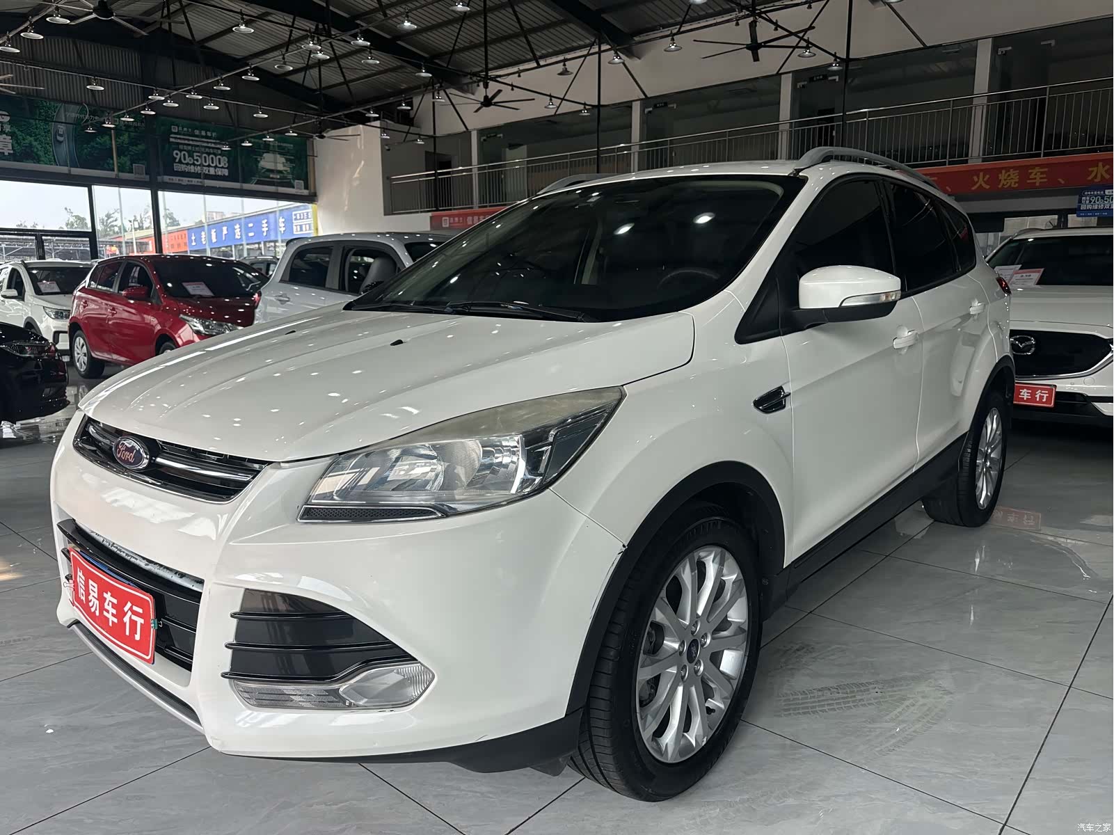 Ford Kuga, 2015 1