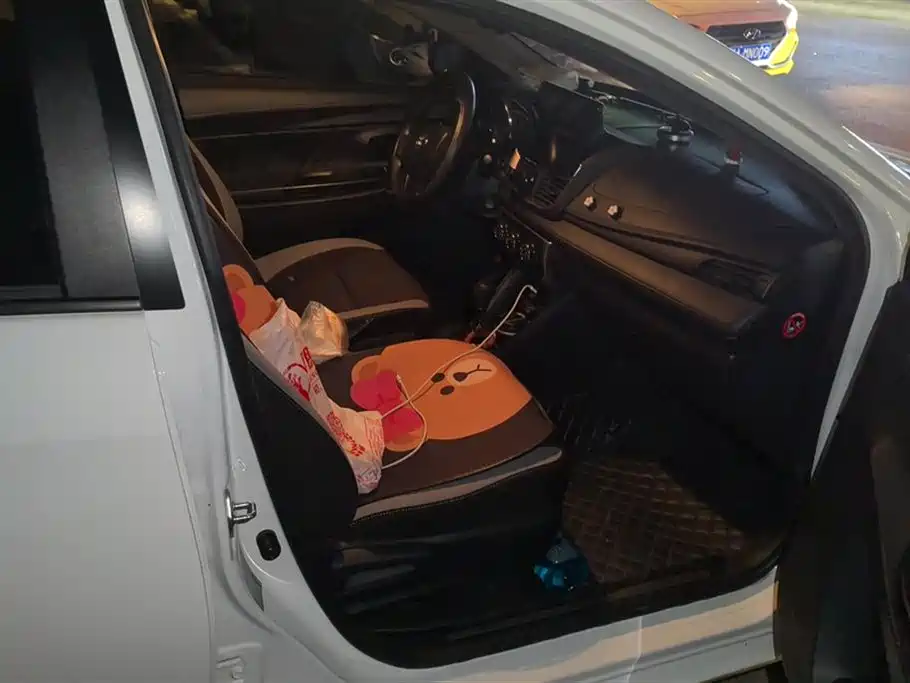 Toyota YARiS L Zhixuan