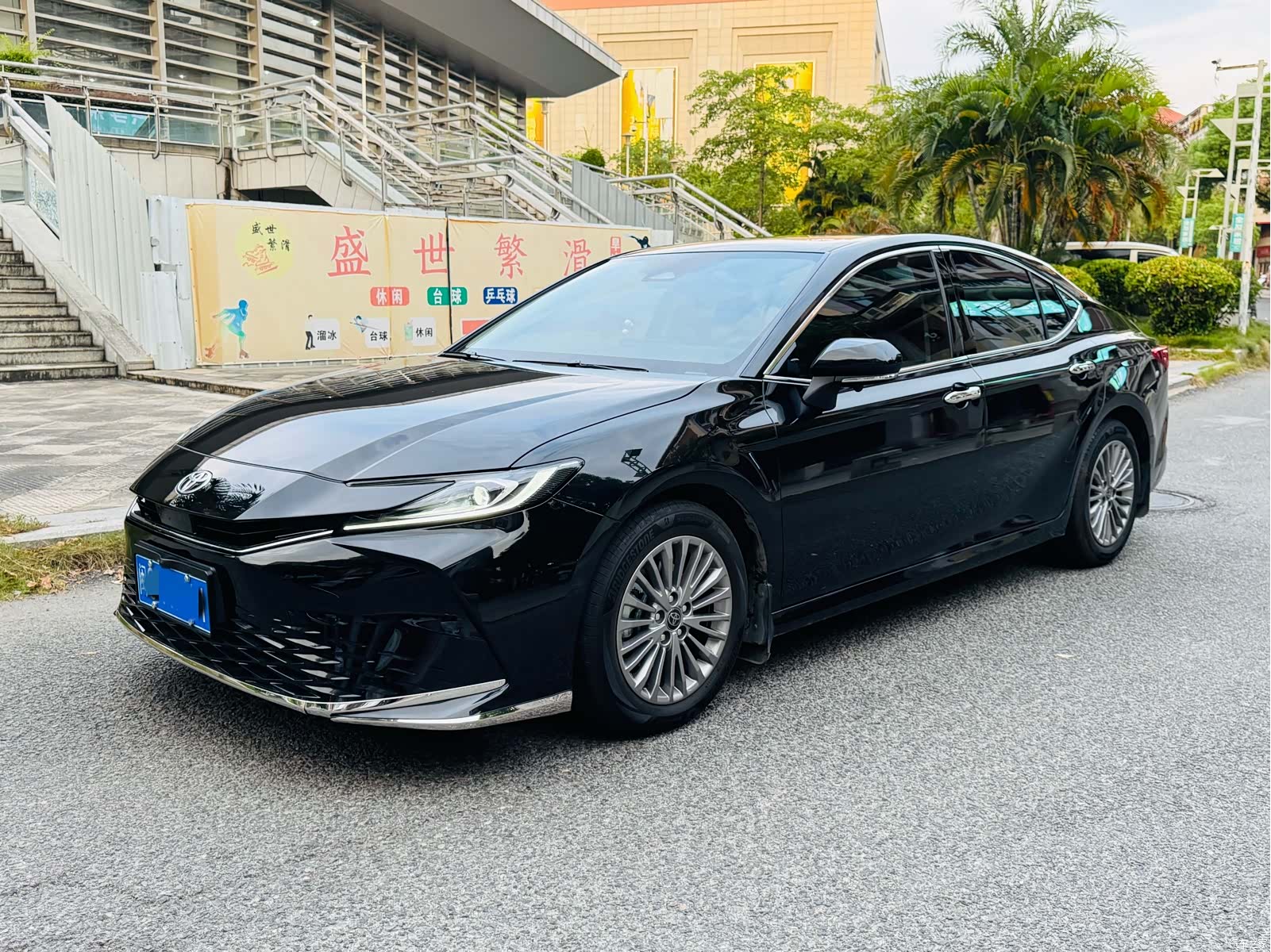 Toyota Camry, 2025 3