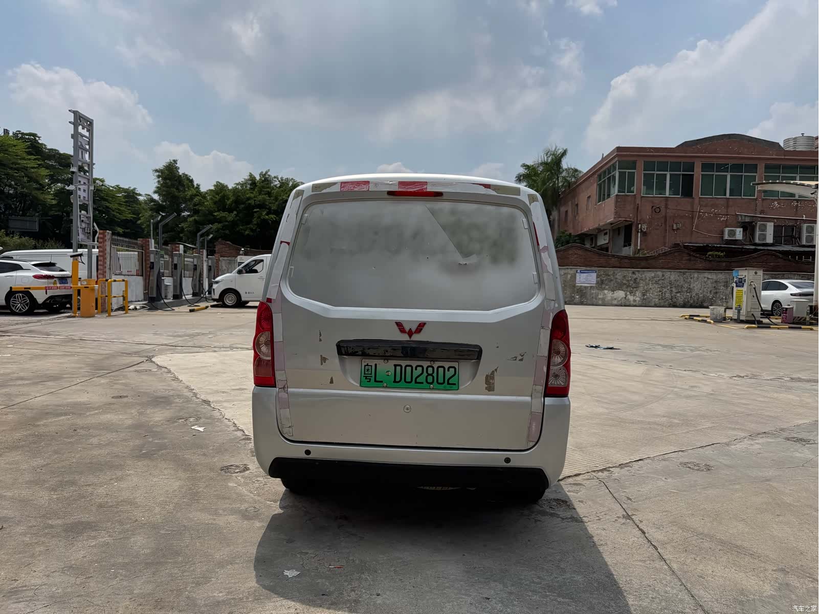 Wuling EV50, 2021 15