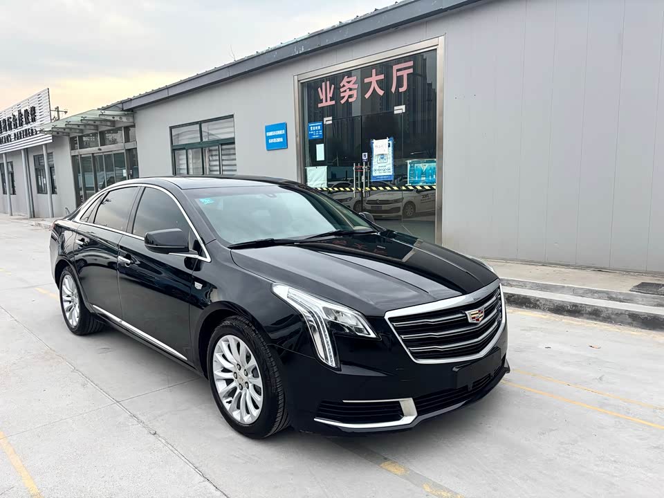 Cadillac XTS
