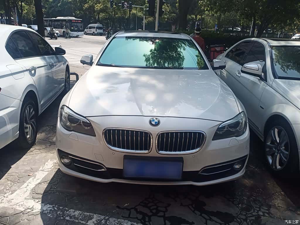 BMW 5 Series, 2017 3