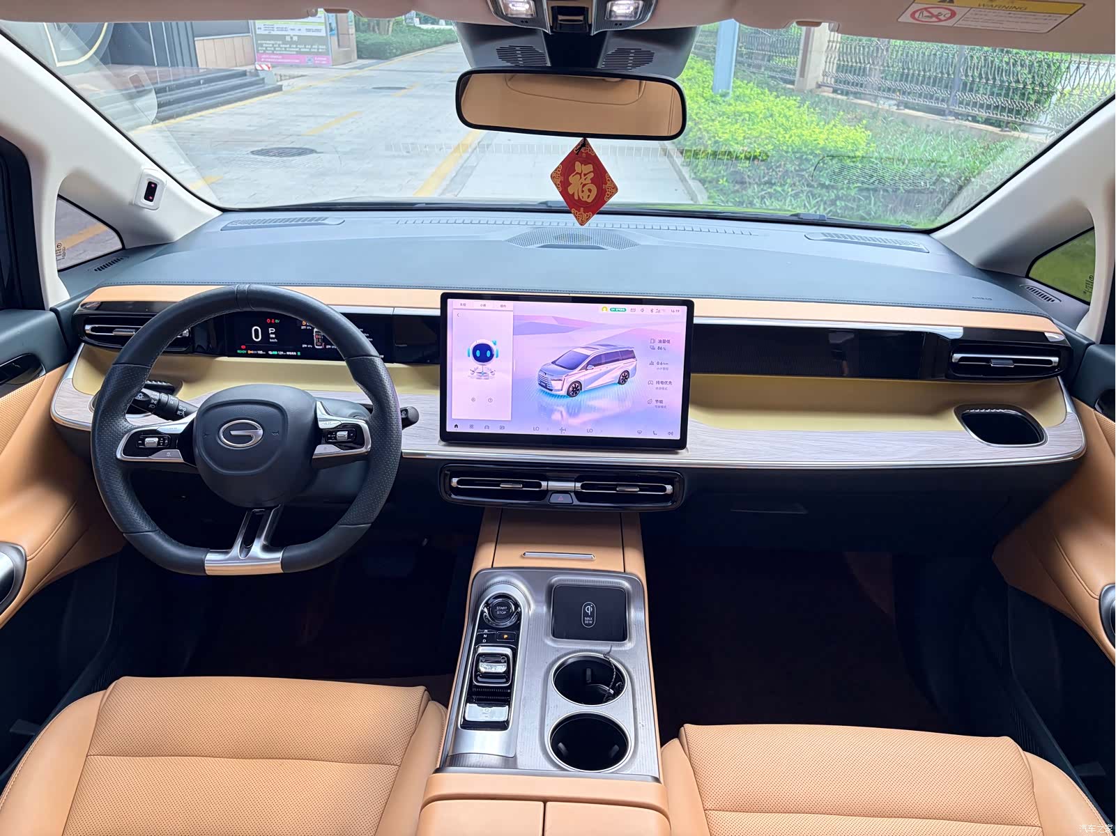 Trumpchi E8, 2024 6