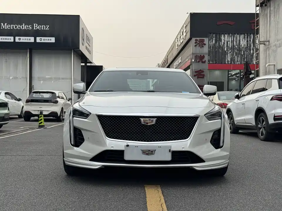 Cadillac CT6